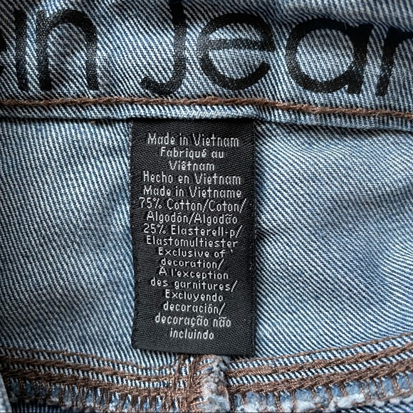 Calvin Klein Stretch Flare Mid Rise Jeans Size: 27/4 - Picture 16 of 16